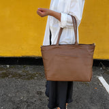 Tara Tote M - D101 Pastry