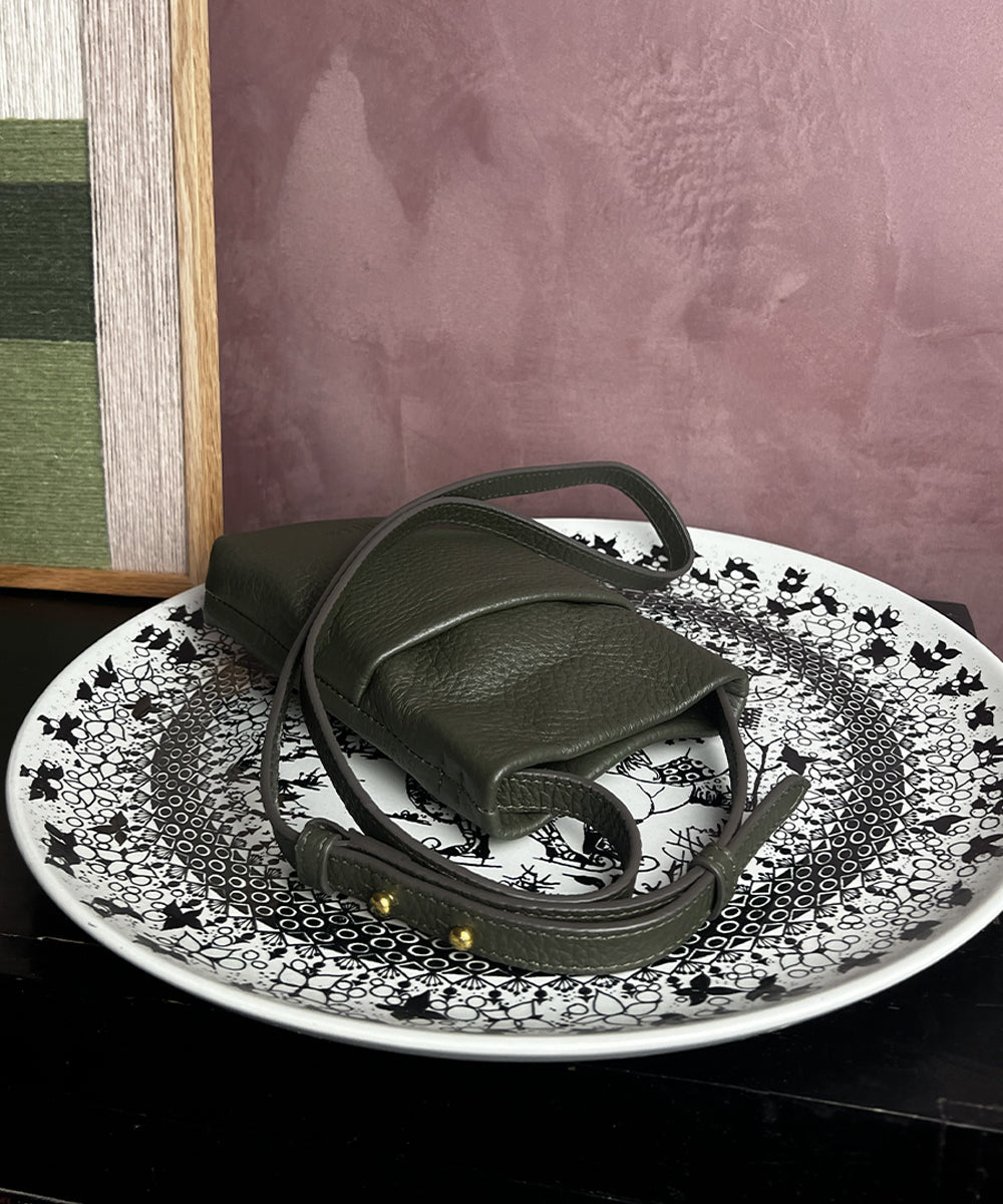 Vahla Phone Bag - D101 Forest Green